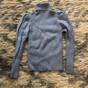 Puffy Turtleneck Sweatee